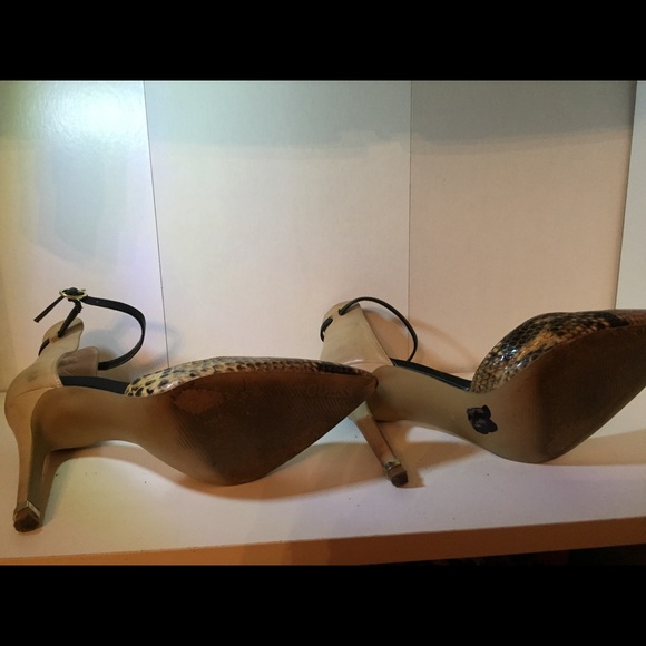 Guess Snake Skin Great Condition - Picture 4 of 5